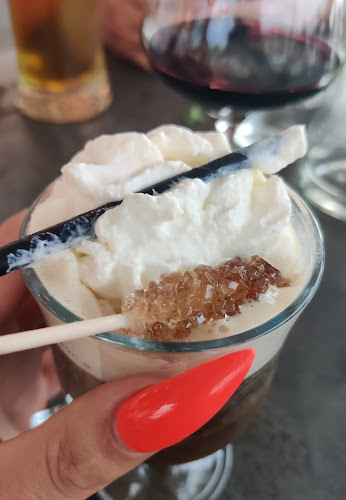 The Chef By the Sea Phone number