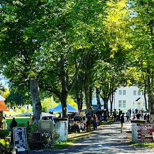 Opinii despre Café Varma în Järna - Gastronomi och hotellverksamhet