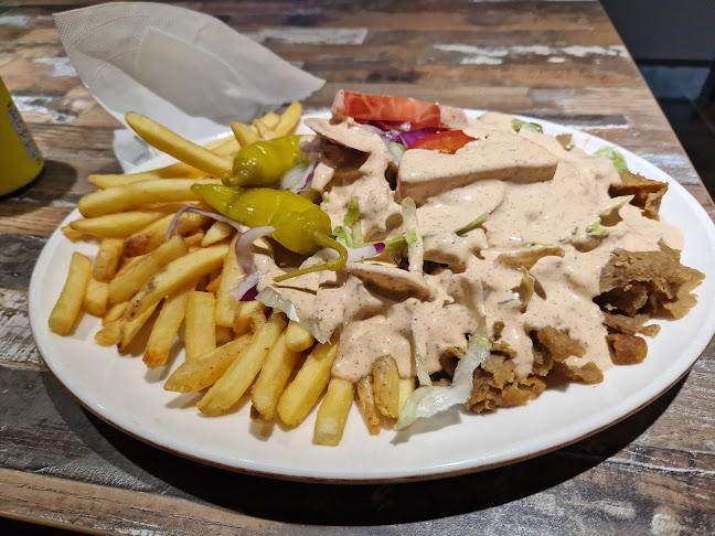 Restaurang Pingvin Pizzeria - Gastronomi och hotellverksamhet