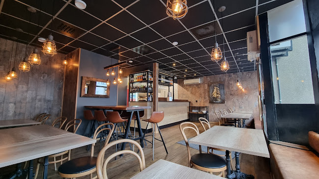 Bobbys Pizzahus - Gastronomi och hotellverksamhet