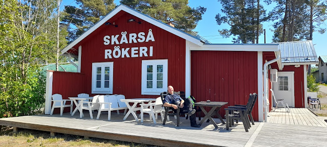 Skärså rökeri och café - Gastronomi och hotellverksamhet
