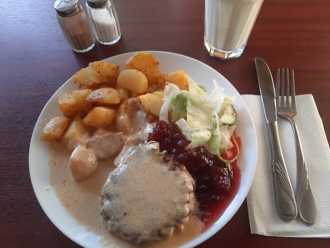 Werners café - Gastronomi och hotellverksamhet