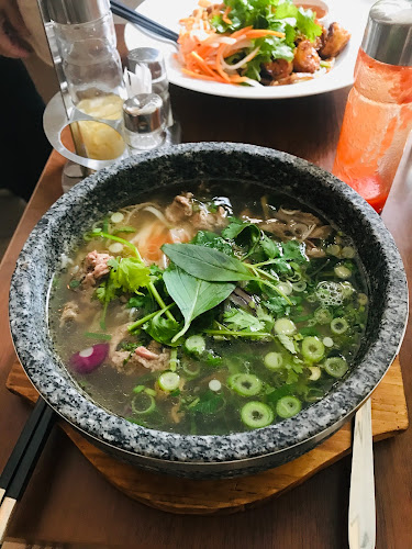 Opinii despre Restaurang Springrolls în Stockholm - Gastronomi och hotellverksamhet