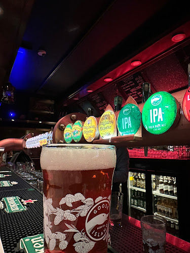 Opinii despre Nya Croc's Inn în Södertälje - Gastronomi och hotellverksamhet