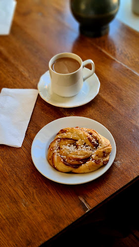 Kullzénska caféet - Gastronomi och hotellverksamhet