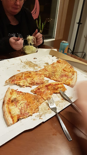 Pizzeria Oden - Gastronomi och hotellverksamhet