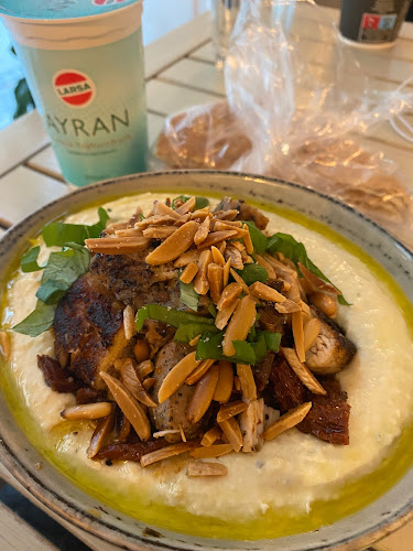 Mummus / Hummus & more Phone number