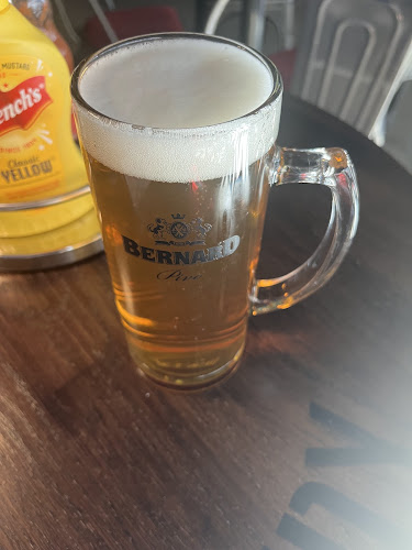 Shady Burgers Växjö - Gastronomi och hotellverksamhet