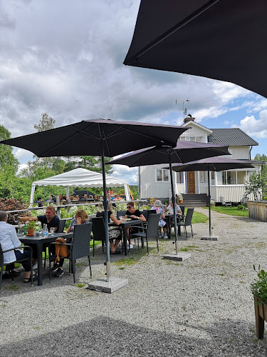 Gårdstunet i Finnfara - Gastronomi och hotellverksamhet