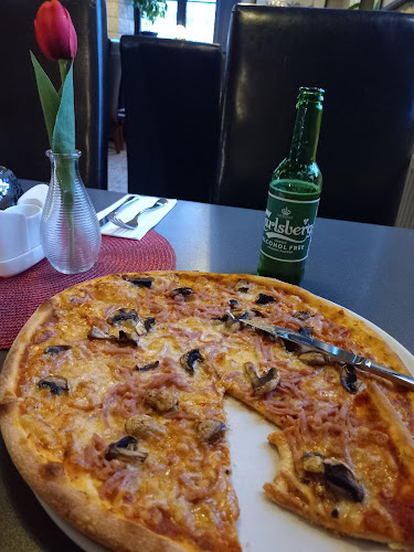 Järnvägstorget 2, 452 31 Strömstad