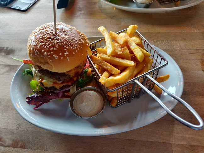 Opinii despre Haket în Göteborg - Gastronomi och hotellverksamhet