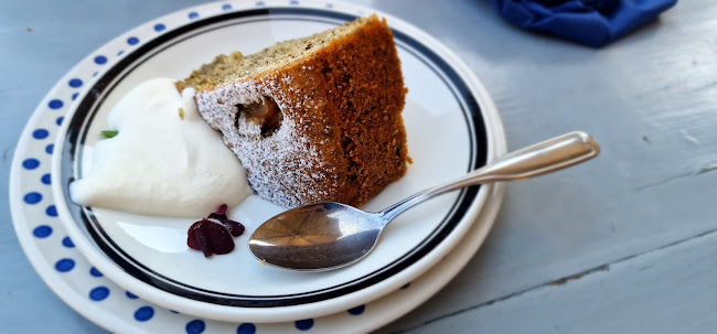 Kafé Nyfiket Open Times