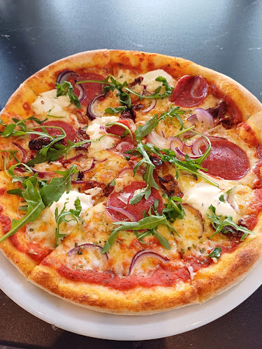 Opinii despre City´s Pizza în Kalmar - Gastronomi och hotellverksamhet