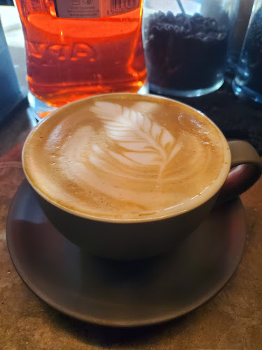 Bar Vinci - Gastronomi och hotellverksamhet