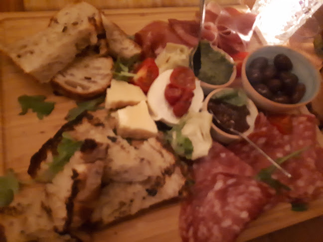 Comments and reviews of La Nonna