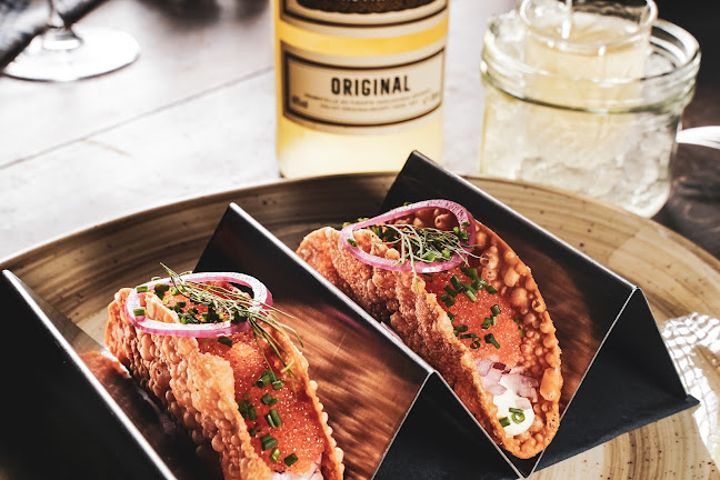 Opinii despre Cliff Barnes în Stockholm - Gastronomi och hotellverksamhet