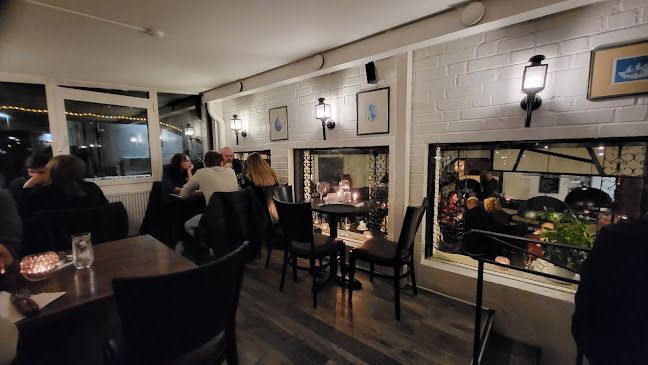 Comments and reviews of Medelhavskällaren