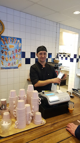 Lunchgården Phone number