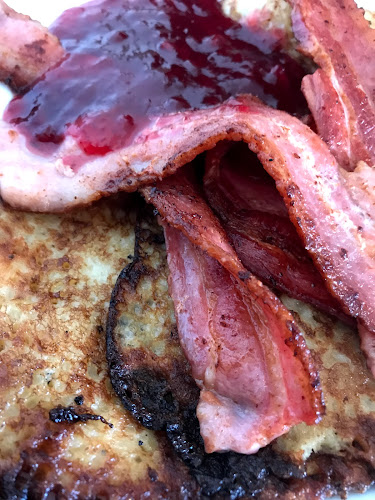 Hällabaren - Gastronomi och hotellverksamhet