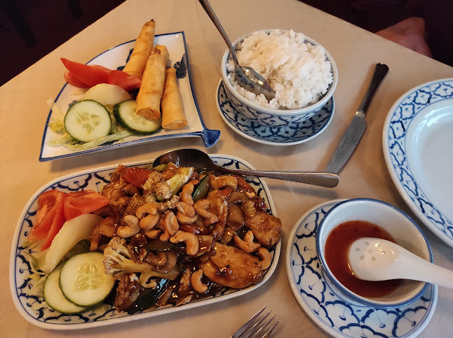 Comments and reviews of Aling Thai