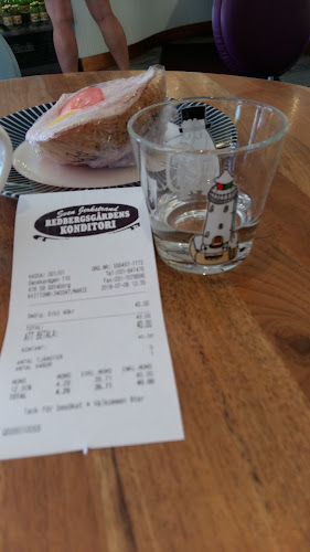 Danska V. 110, 416 59 Göteborg