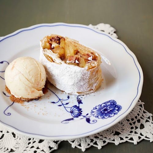 Opinii despre Bar Central în Stockholm - Gastronomi och hotellverksamhet