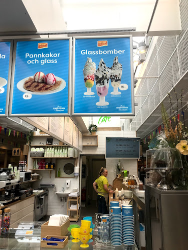 Comments and reviews of Graffiti Cafe Mellbystrand