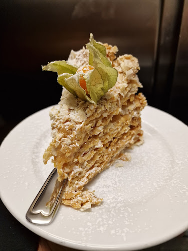 Restaurang Dignity - Gastronomi och hotellverksamhet