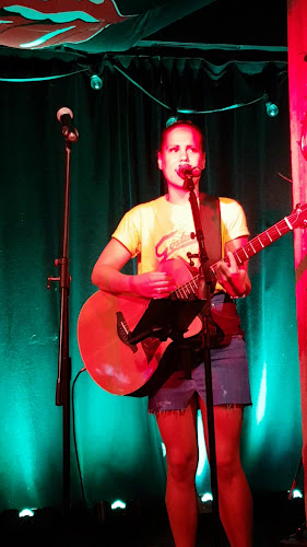 Comentarii opinii despre Göstases