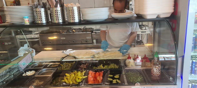 La Casa Pizzeria - Gastronomi och hotellverksamhet