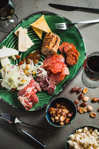 Opinii despre Dryck Vinbar în Stockholm - Gastronomi och hotellverksamhet