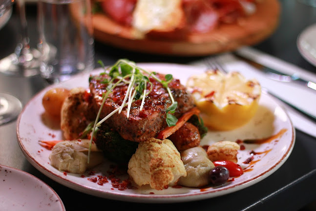 Telefonplan 6, 126 26 Hägersten