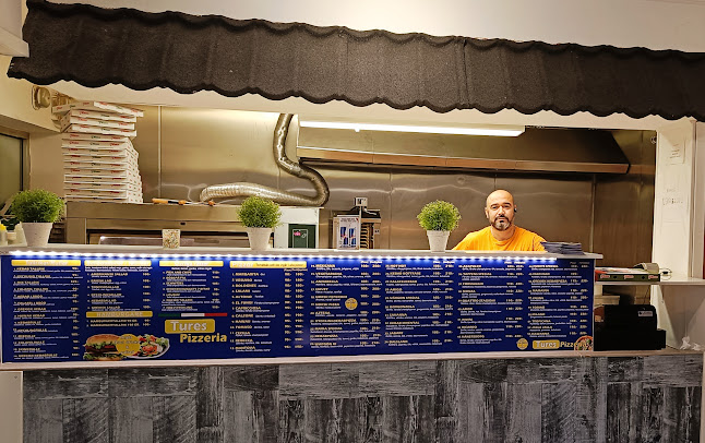Tures Pizzeria & Gatukök - Uddevalla