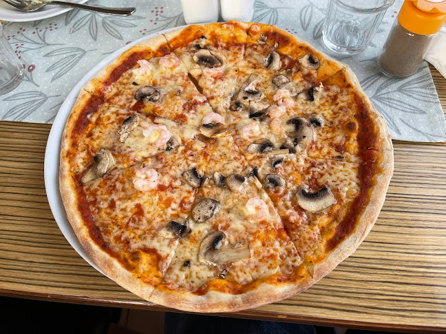 Reviews of Kummelby Pizzeria in Sollentuna - Gastronomi och hotellverksamhet