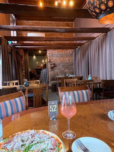 Bistro Bakgården - Gastronomi och hotellverksamhet