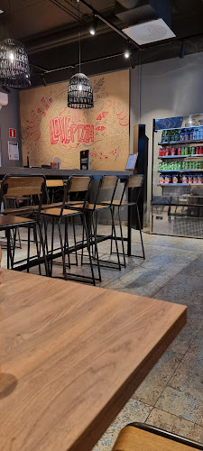 Pizza Hut Täby - Täby