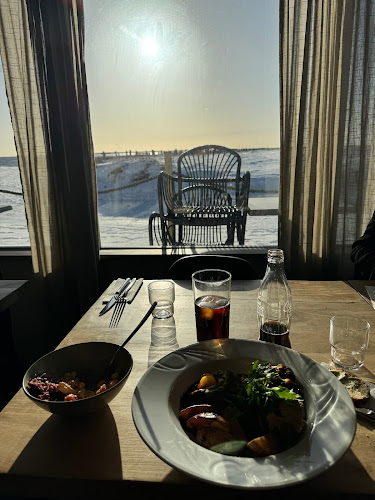 Opinii despre Restaurang Siluett în Trelleborg - Gastronomi och hotellverksamhet