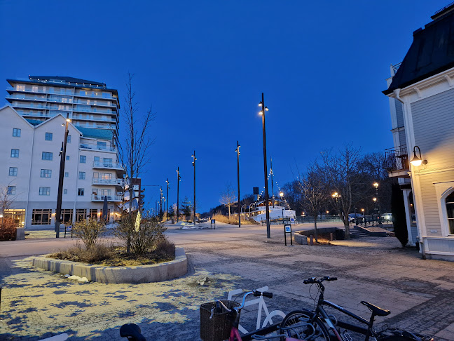 Den Gyllene Räven Phone number