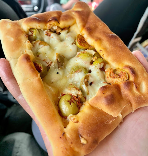 Comments and reviews of Chicken House