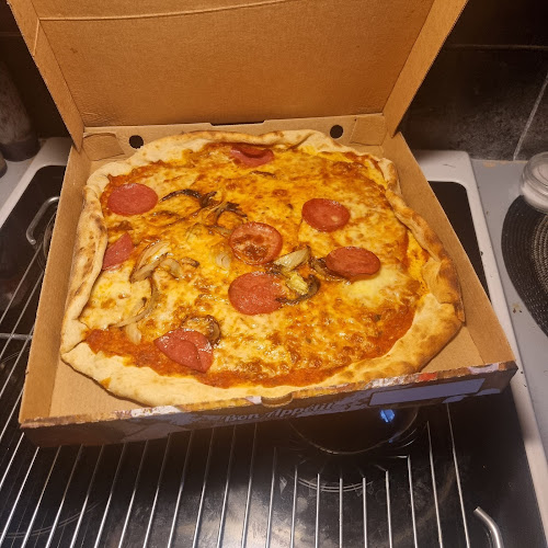 Opinii despre Oden Pizzeria în Kungsör - Gastronomi och hotellverksamhet