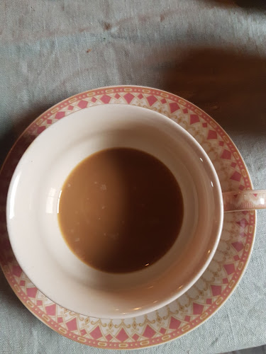 Blomberg, 531 95 Källby