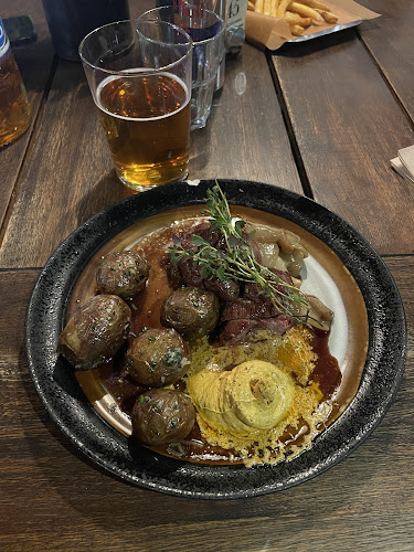 Stadskällaren Brewpub - Gastronomi och hotellverksamhet
