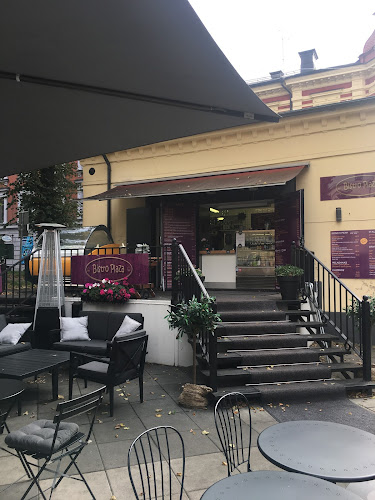 Cafe Plaza - Gastronomi och hotellverksamhet