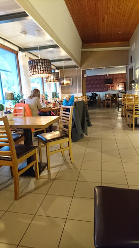 Opinii despre Frosths Eftr Konditori Östlund & Co AB în Lindesberg - Gastronomi och hotellverksamhet