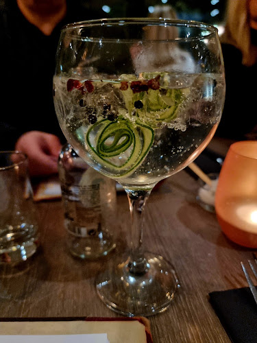 Rustik Kök & Bar - Gastronomi och hotellverksamhet