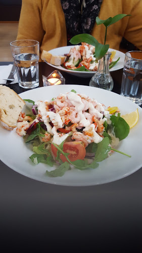 Haga Restaurang & Pizzeria Open Times