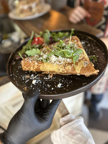 Comentarii opinii despre Ammos Café & Creperi