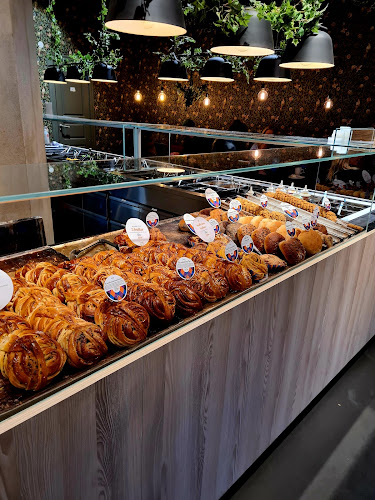 Opinii despre Bröd & Salt Sveavägen în Stockholm - Gastronomi och hotellverksamhet