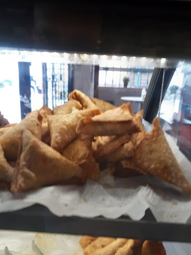 Shaah Macaan Cafe& Salladsbar - Spånga