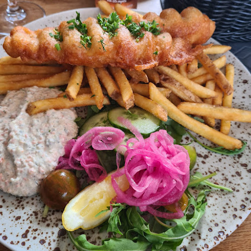 Restaurang Bryggvingen Phone number